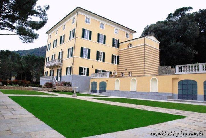 Hotel Villa Casanova Lucca Exteriör bild