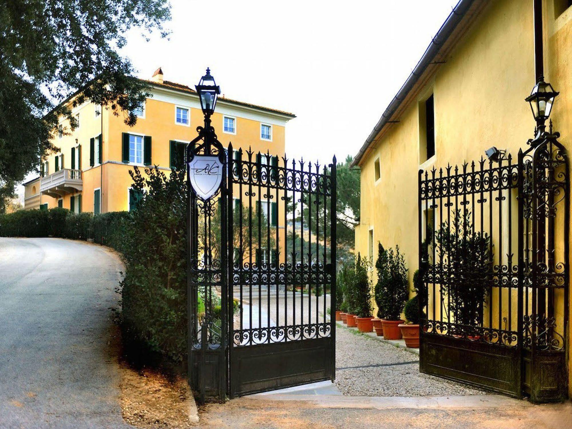 Hotel Villa Casanova Lucca Exteriör bild